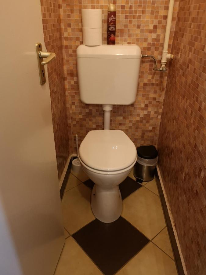 Natasa Apartman Orosháza Exterior foto